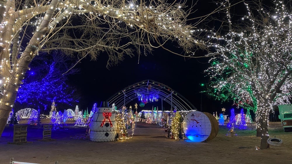 Christmas on The Farm, Christmas lights in Hurricane, UT (photo 1)