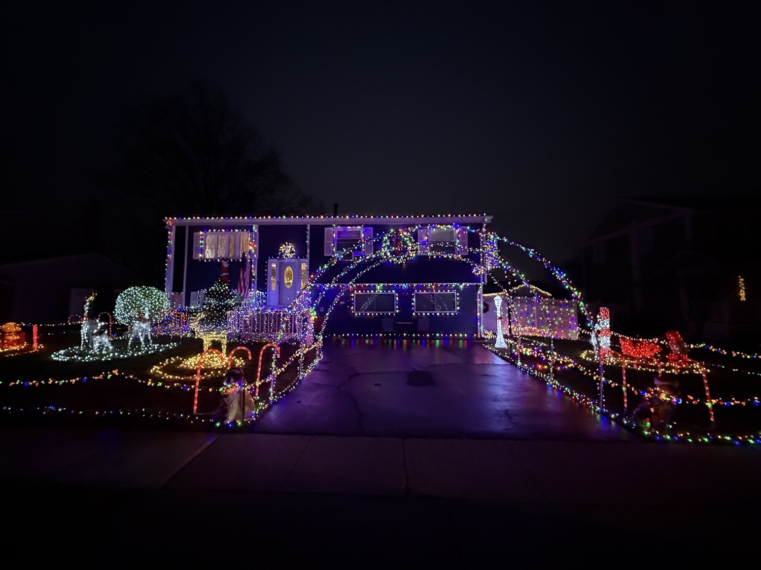 Gramercy Rd Lights, Christmas lights in Old Bridge, NJ (photo 1)