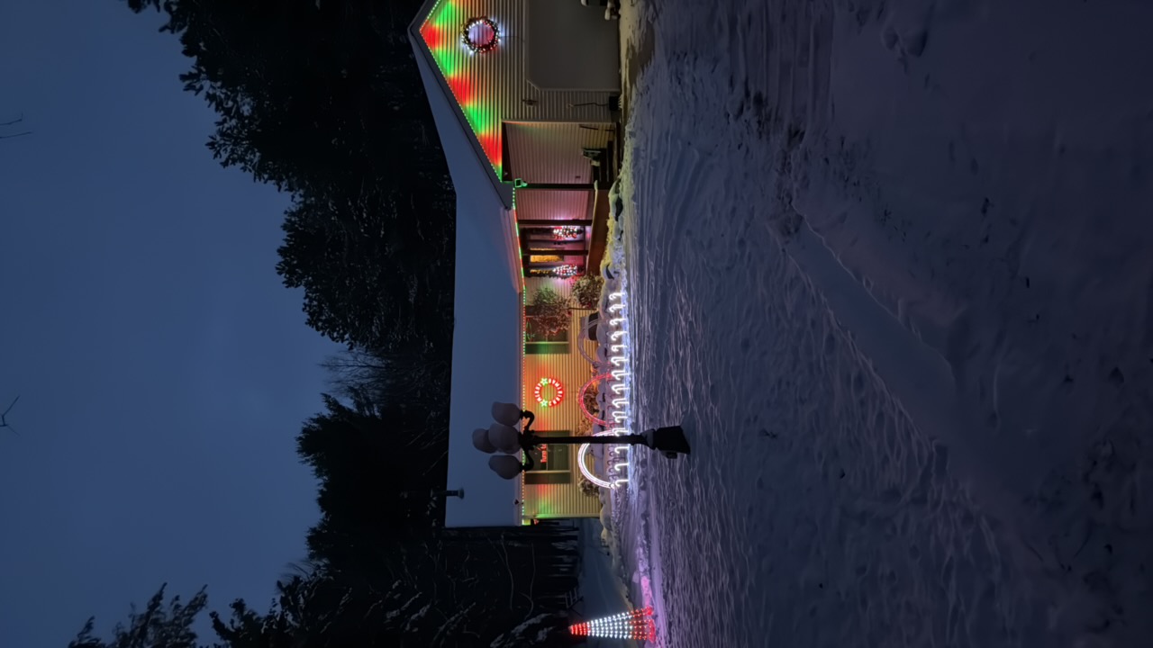 Murray Christmas Lights Show, Christmas lights in Pleasant Lake, MI (photo 1)