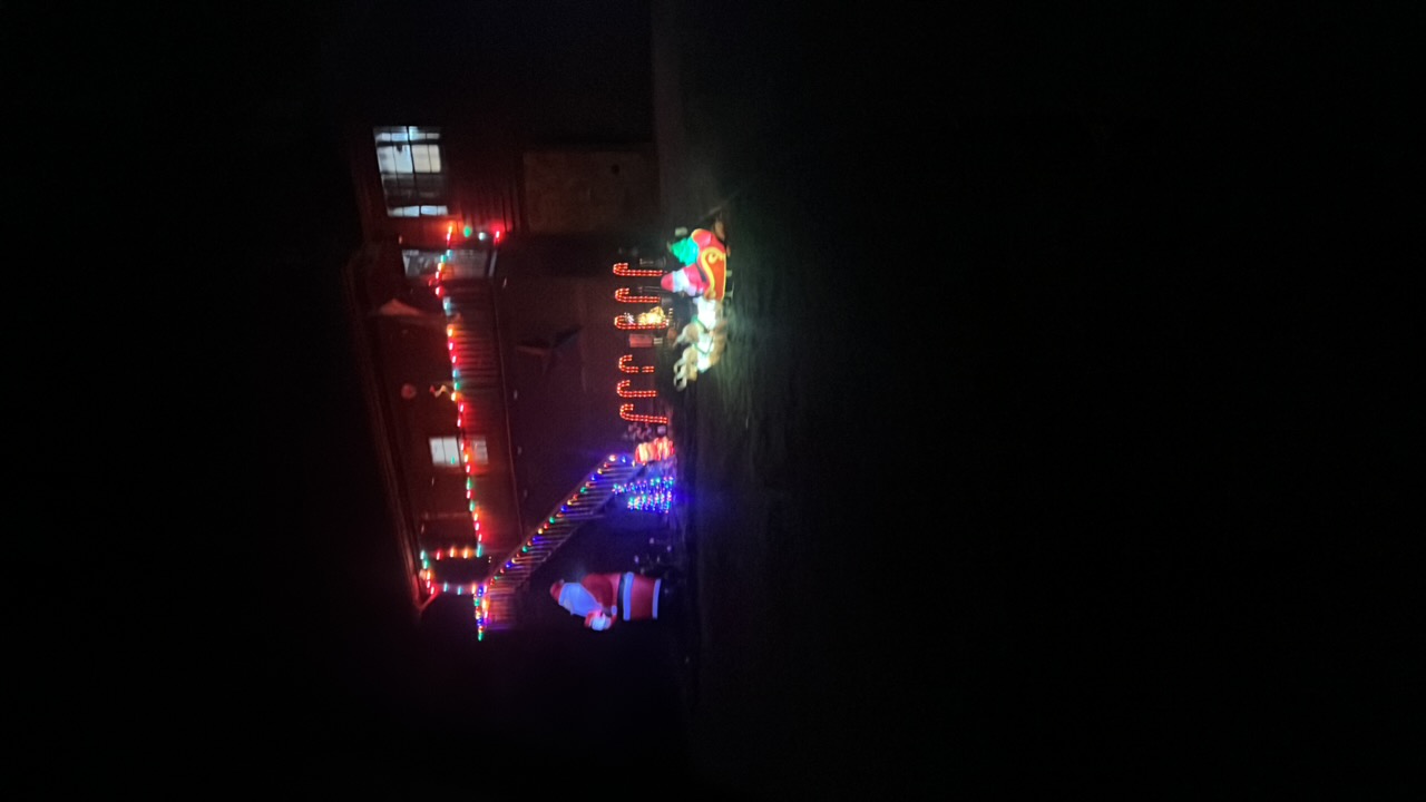 Hollenbeck’s House, Christmas lights in Knoxville, TN (photo 1)