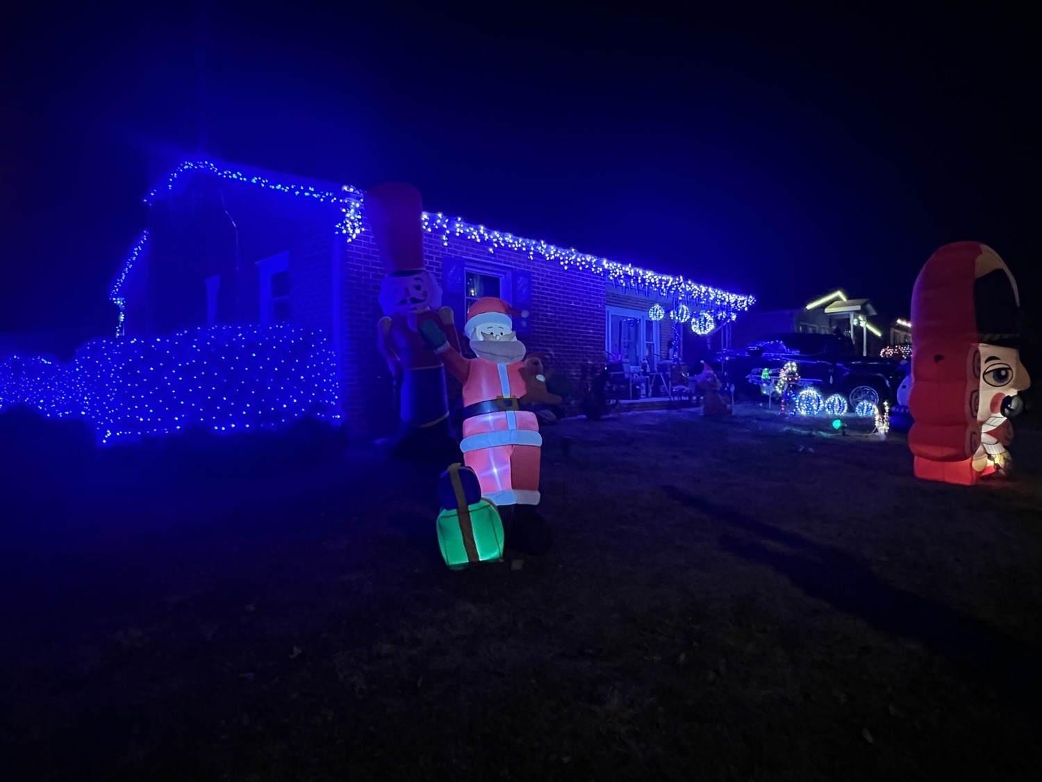 Christmas 2025, Christmas lights in Martinsburg, WV (photo 3)