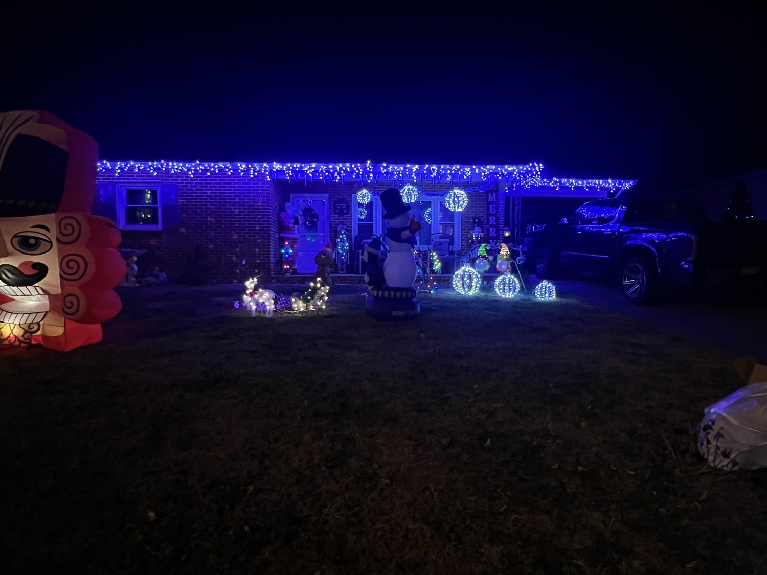 Christmas 2025, Christmas lights in Martinsburg, WV (photo 4)