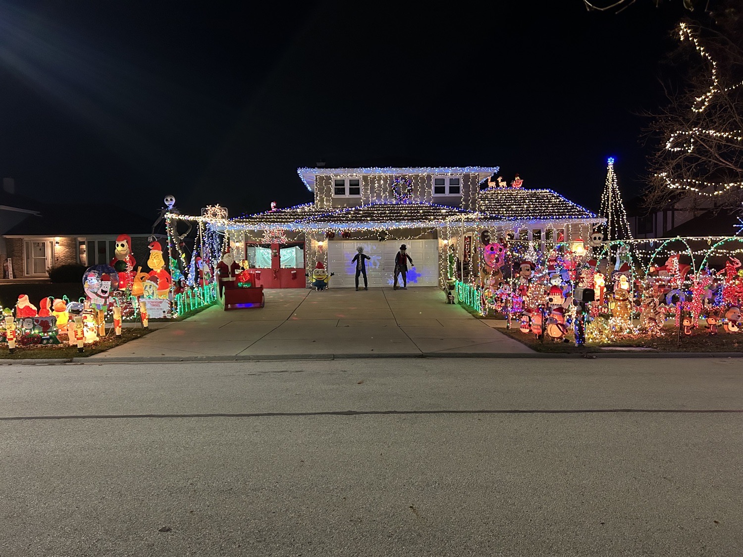 Hanover Holidays Christmas Display, Christmas lights in Tinley Park, IL (photo 1)