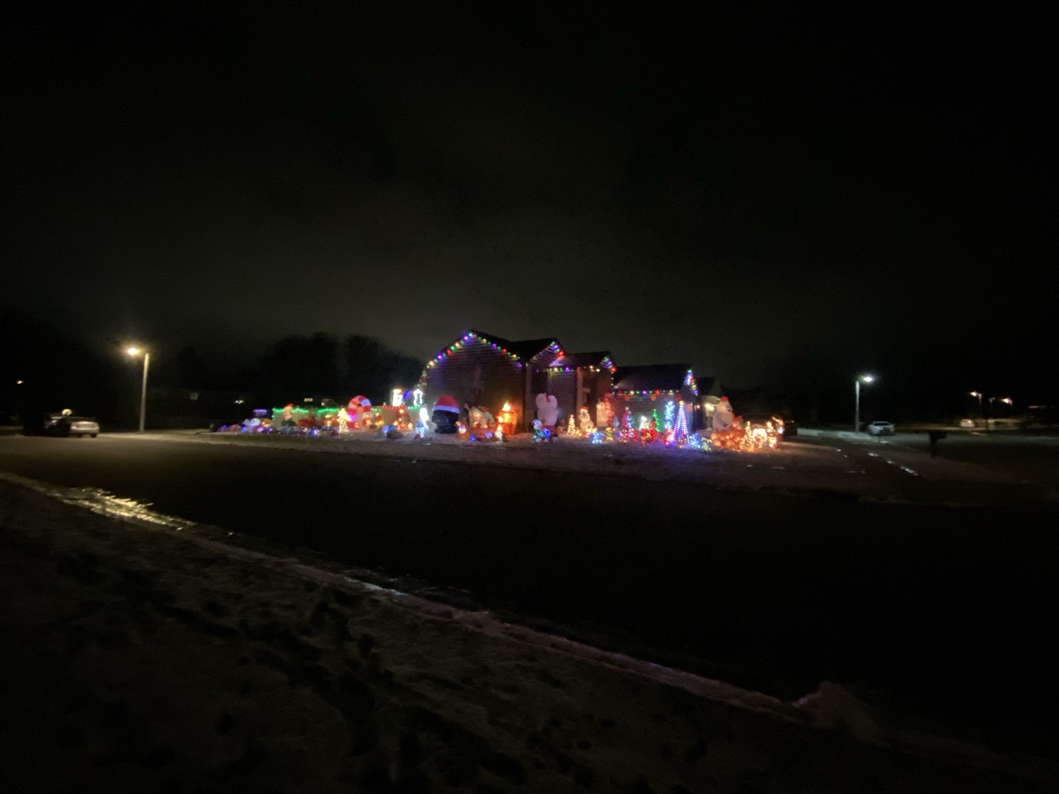The Berg Family Christmas Display, Christmas lights in Rochester, MN (photo 2)