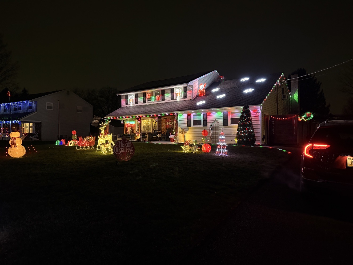Merry Meetinghouse Village, Christmas lights in Hatboro, PA (photo 3)