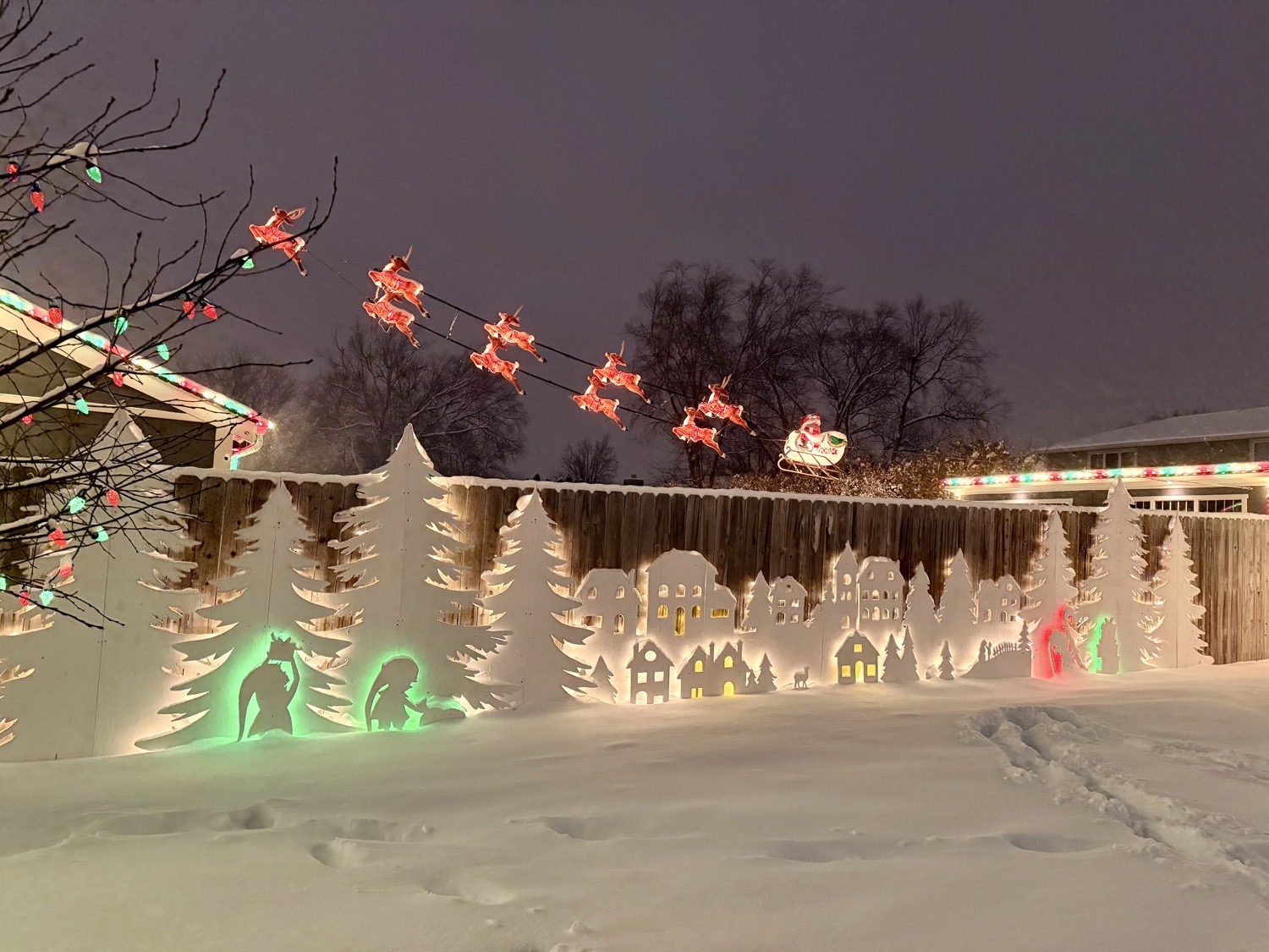Ashworth Holiday Forest, Christmas lights in West Des Moines, IA (photo 4)