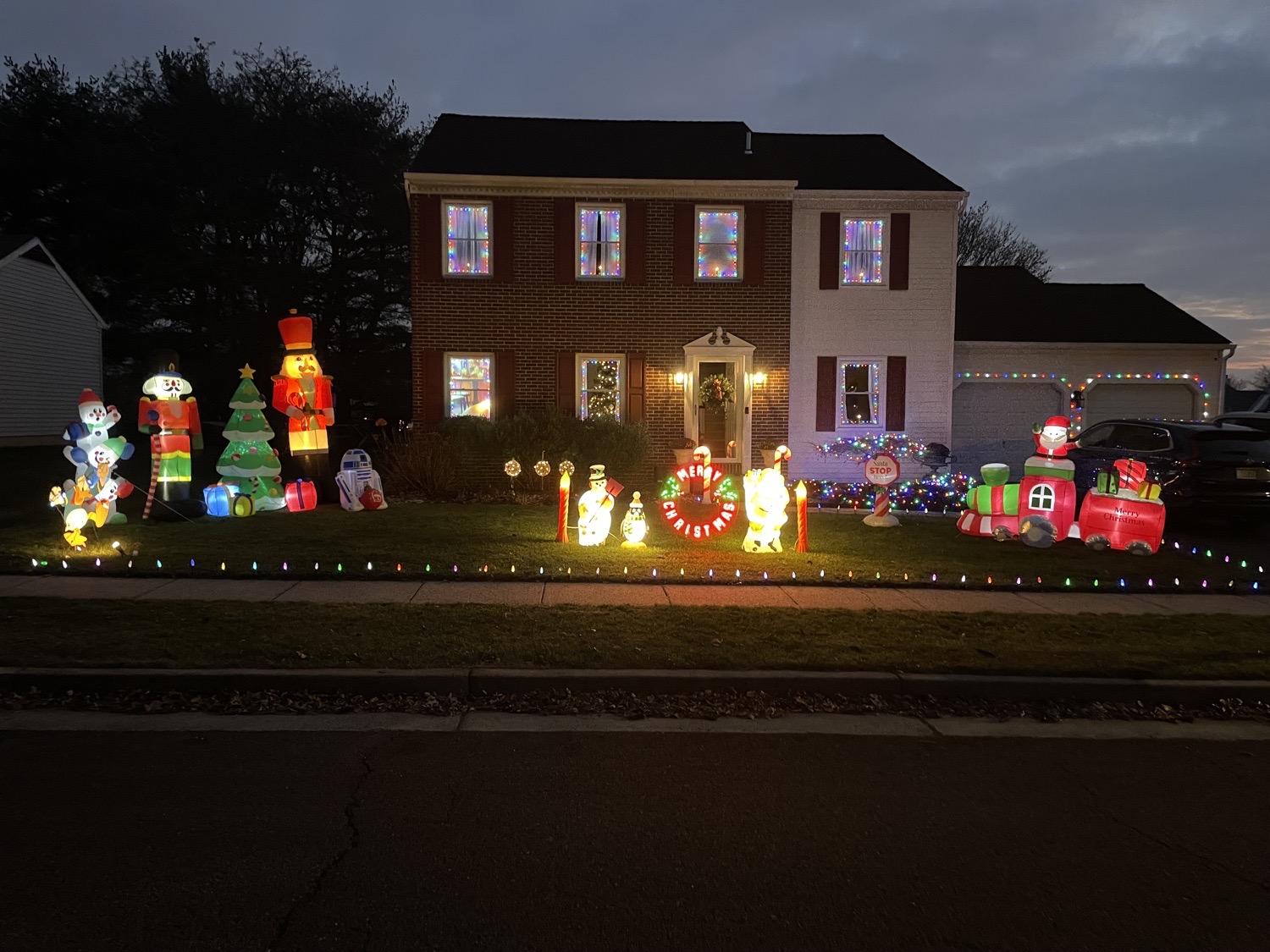 Tyler Walk Light Show, Christmas lights in Newtown, PA (photo 1)