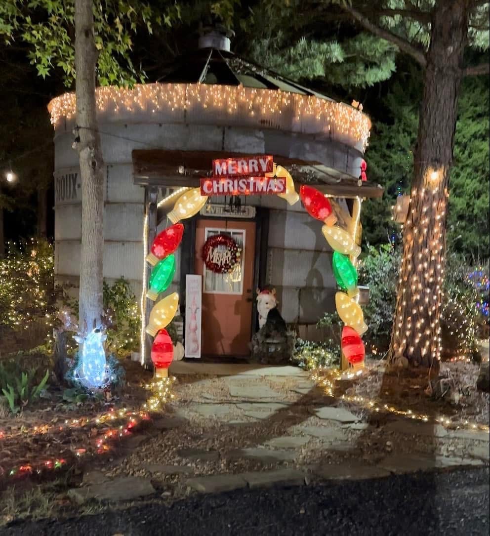 Silobrate lights, Christmas lights in Fort Valley, GA (photo 5)