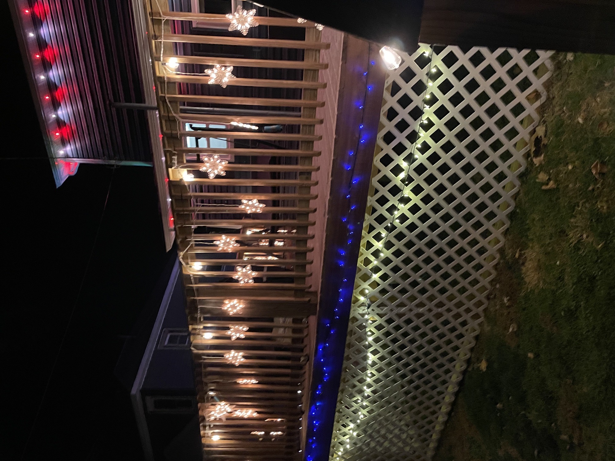 Weigand Wonderland, Christmas lights in Utica, OH (photo 2)