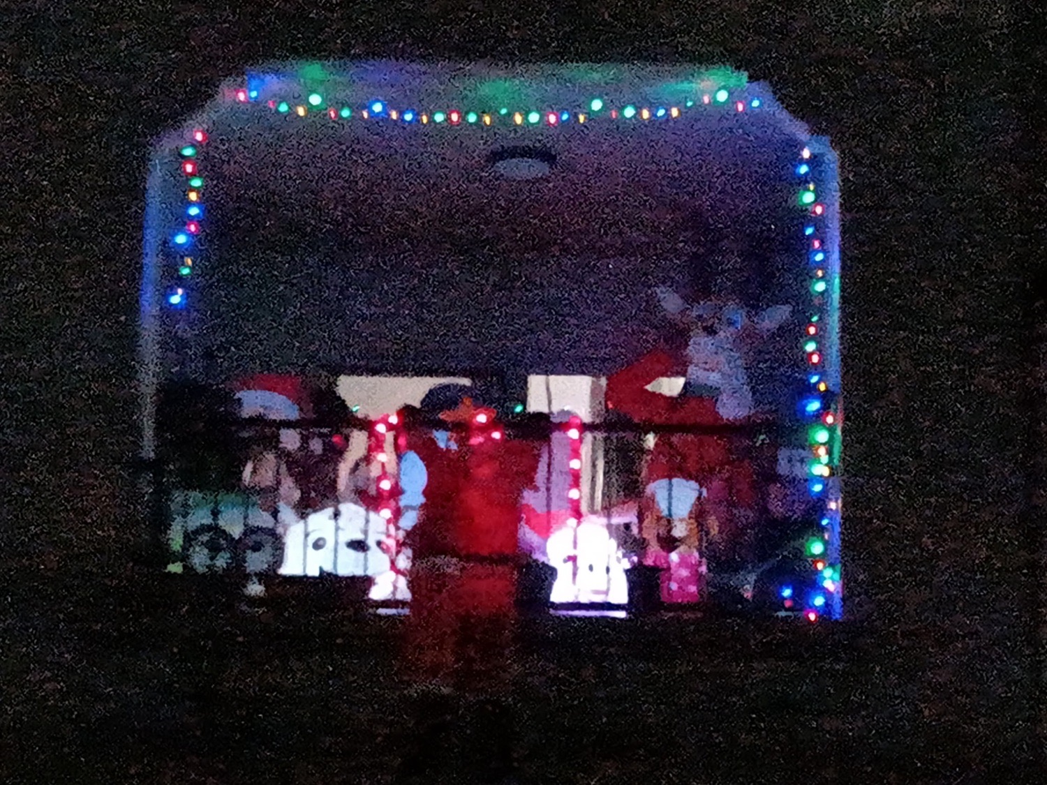 Land Of Christmas Inflatable’s, Christmas lights in Los Angeles, CA (photo 3)