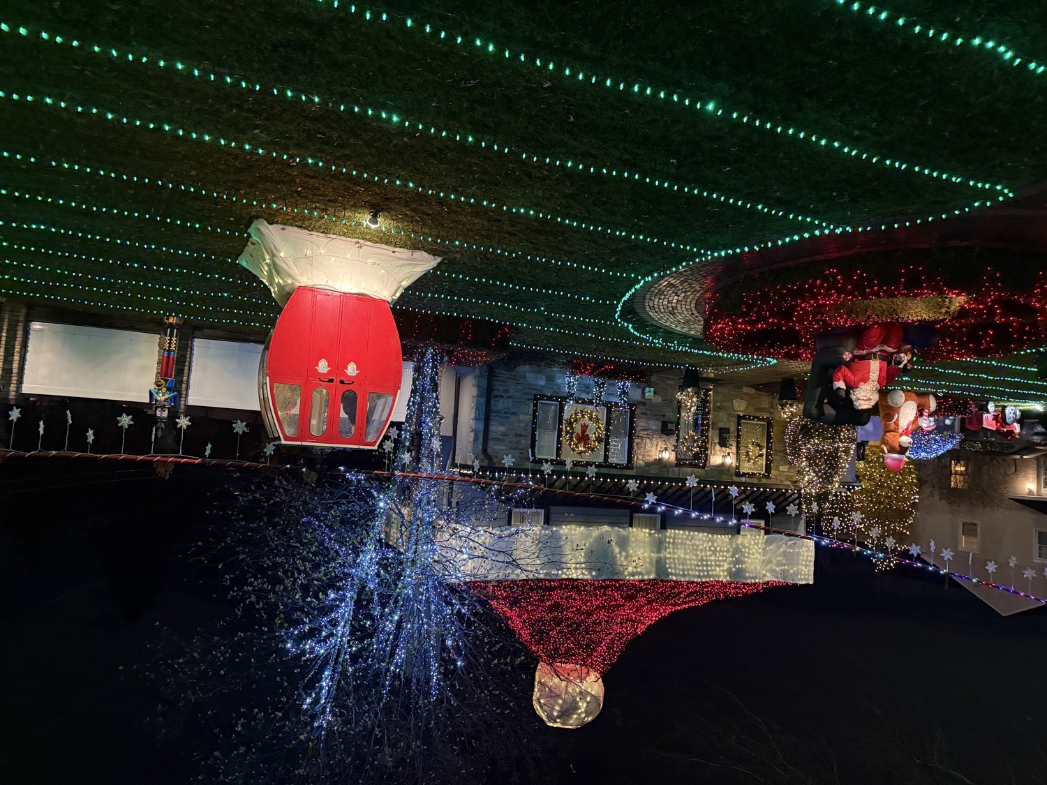 Santa Landed On The House, Christmas lights in Flourtown, PA (photo 3)