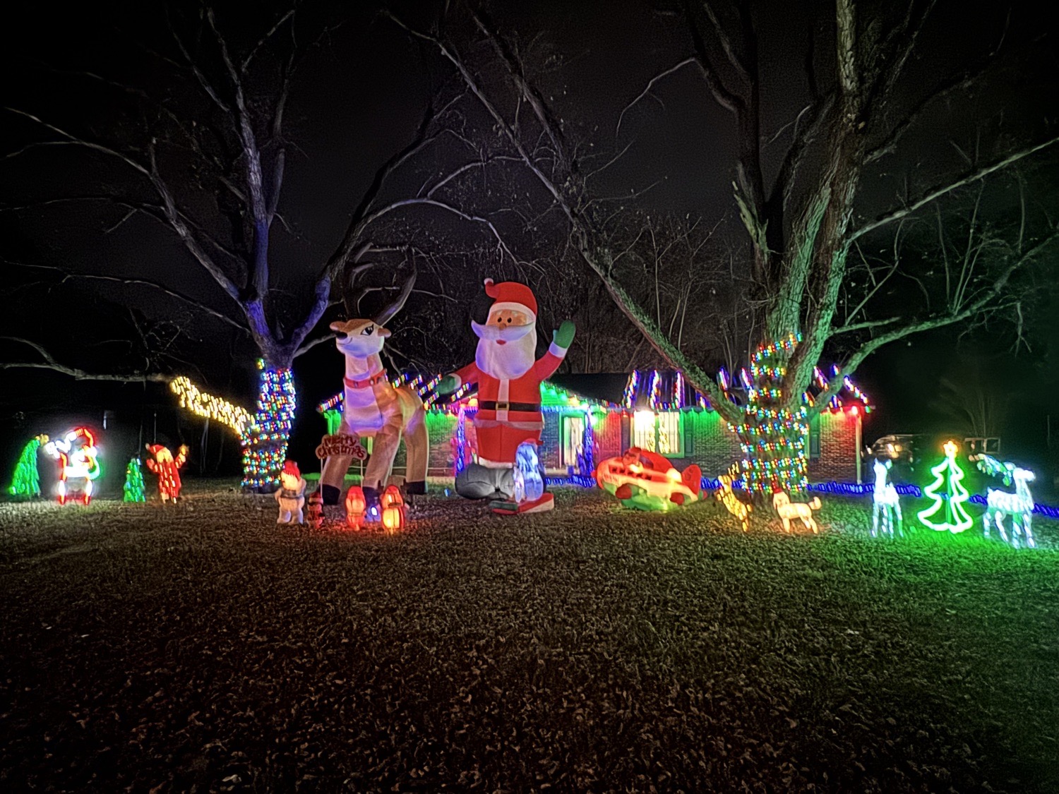 Jol-Lee Christmas Lights, Christmas lights in Murfreesboro, TN (photo 2)