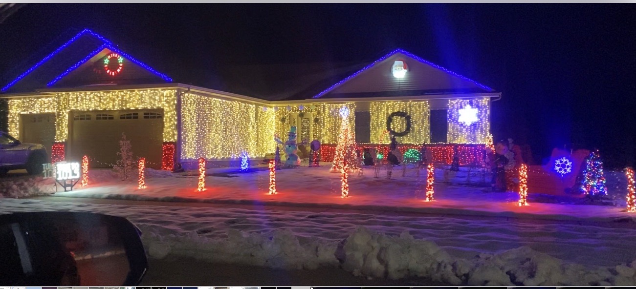 Aumann’s Lights On Horse creek, Christmas lights in Pawnee, IL (photo 1)