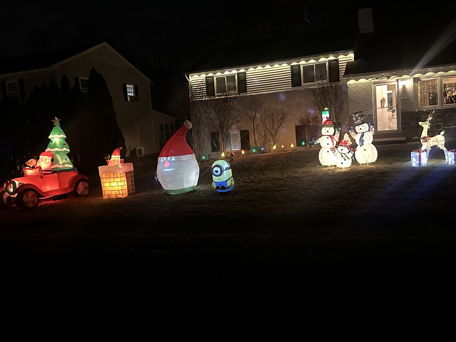 Holiday Joy, Christmas lights in King Of Prussia, PA (photo 1)