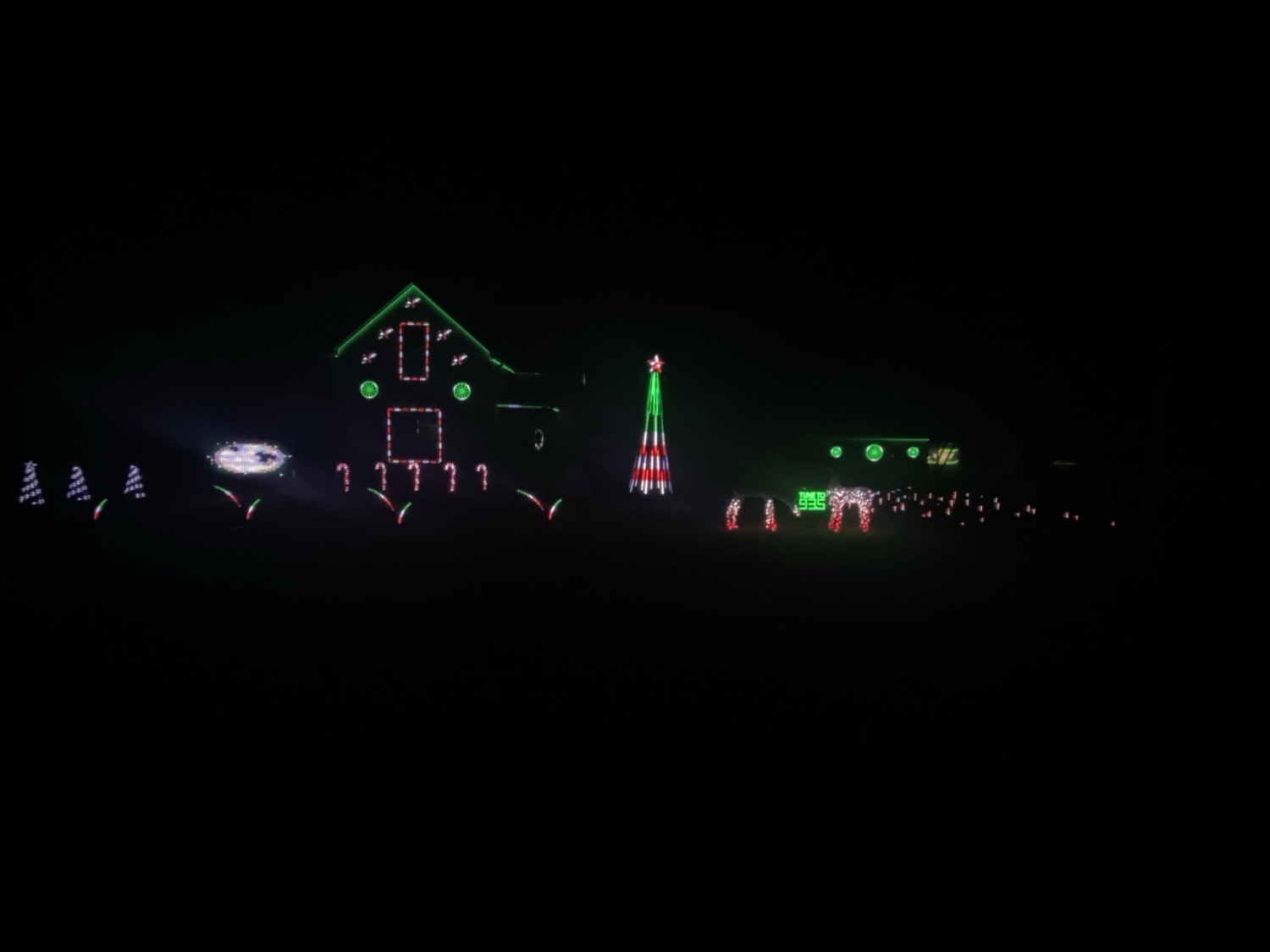 Conn Family Christmas lights, Christmas lights in La Porte, IN (photo 3)