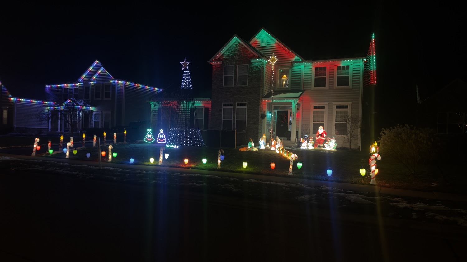 It’s A MarshMALLOW World!!, Christmas lights in Grove City, OH (photo 3)