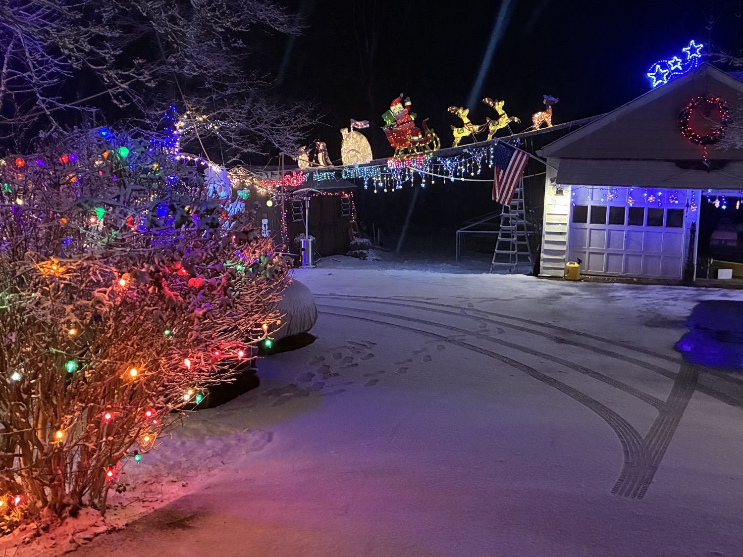 Snowman Land, Christmas lights in West Chester, PA (photo 4)