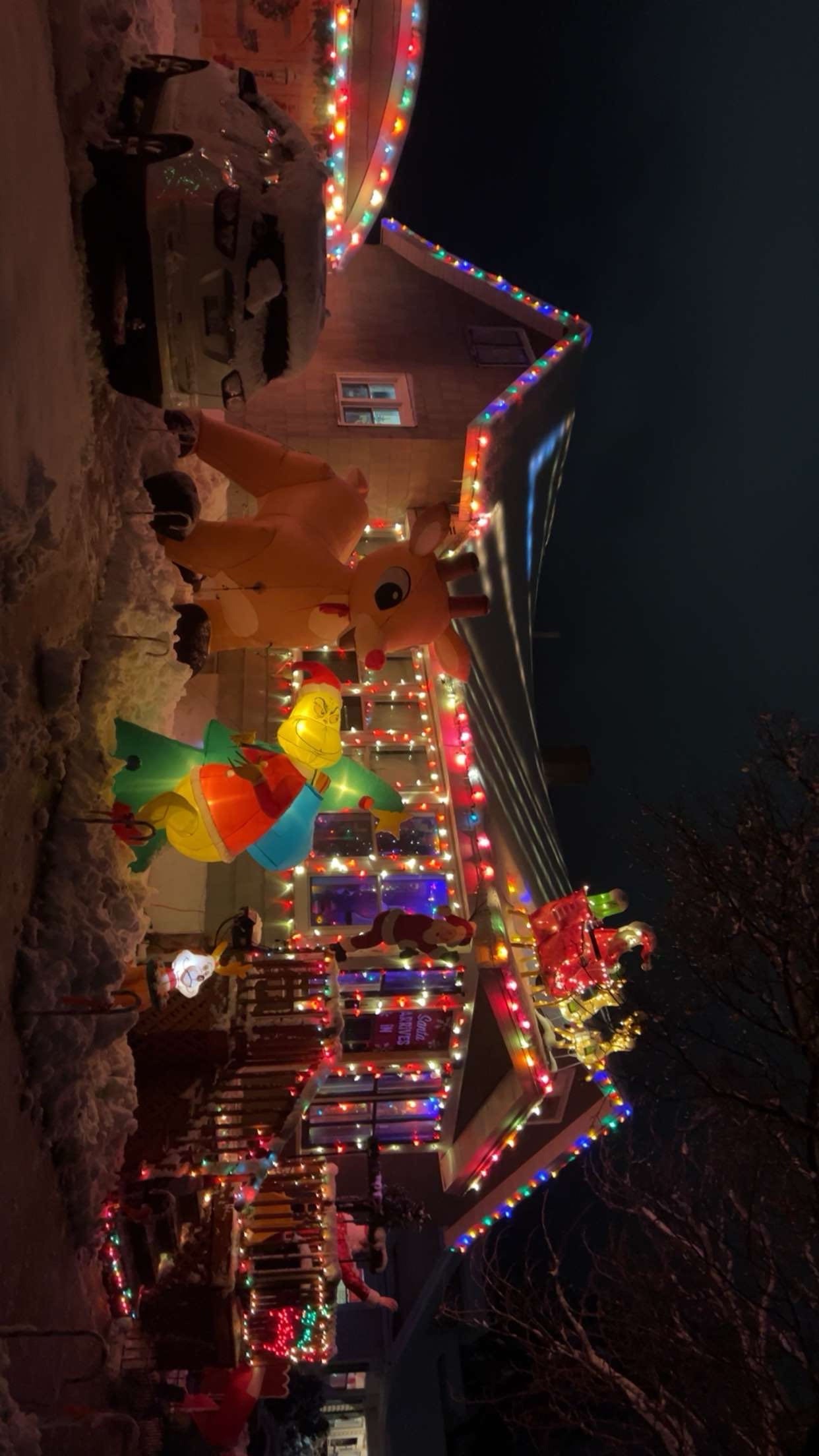 Christmas Lights, Christmas lights in Alpena, MI (photo 2)