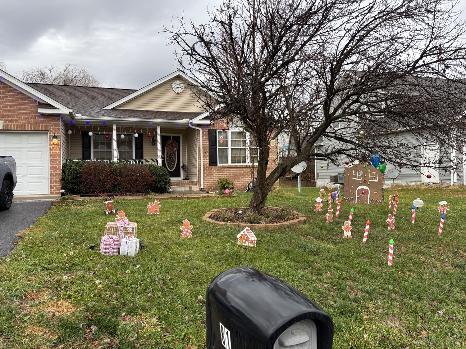 Gingerbread Candyland, Christmas lights in Martinsburg, WV (photo 4)