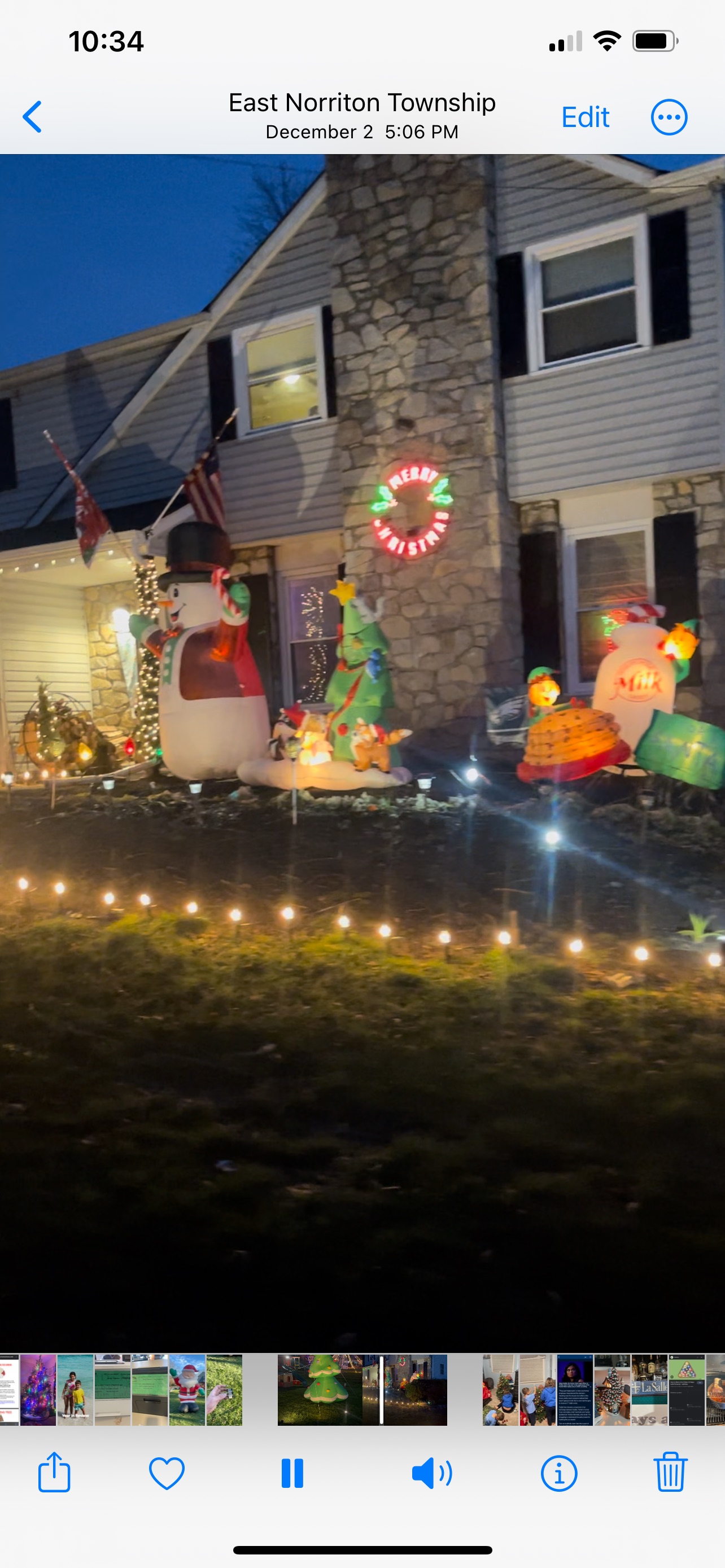 Sheck House, Christmas lights in East Norriton, PA (photo 3)