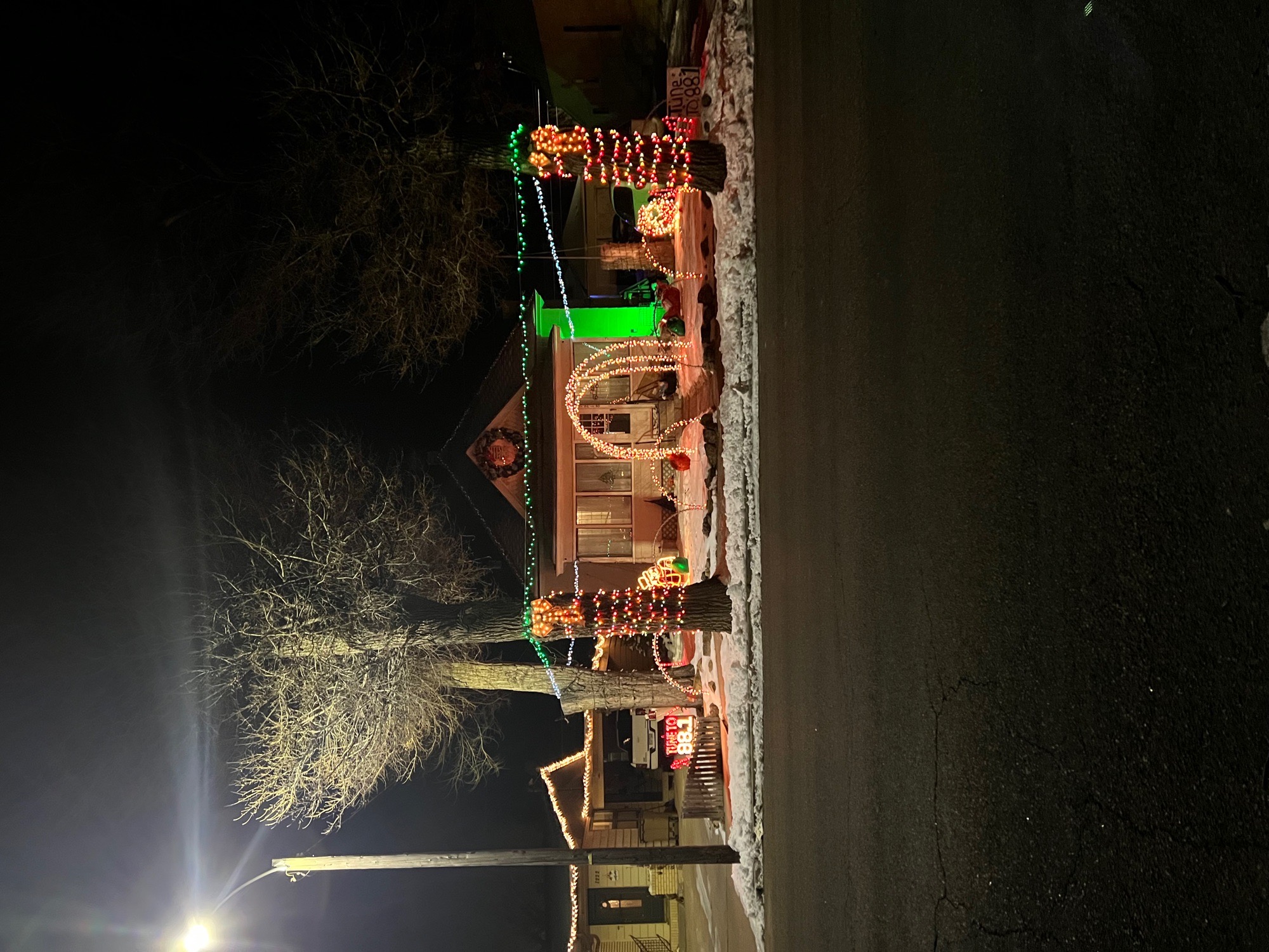 DeHerrera LOR, Christmas lights in La Junta, CO (photo 2)