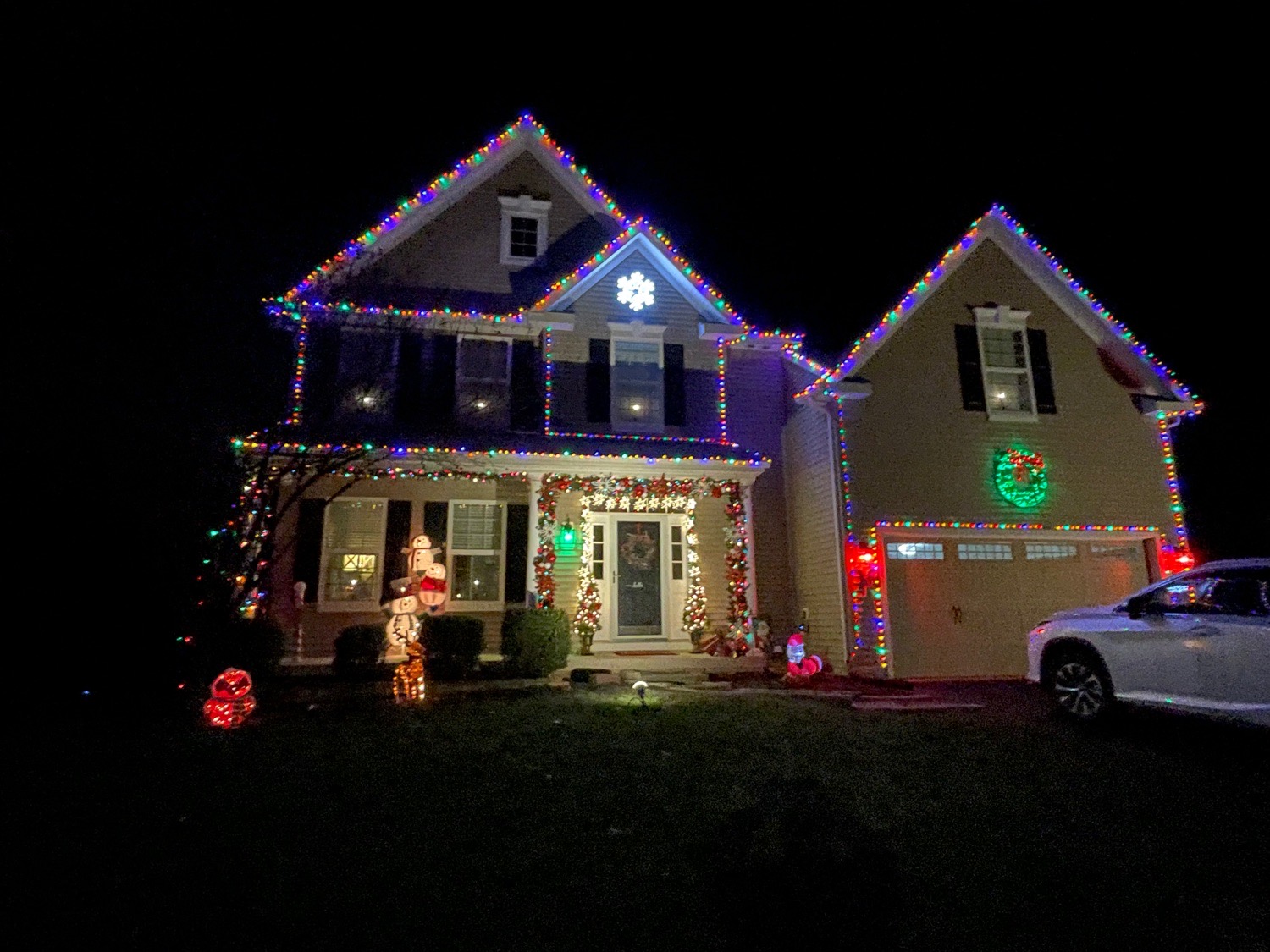 The Masters of Lights, Christmas lights in Pottstown, PA (photo 1)