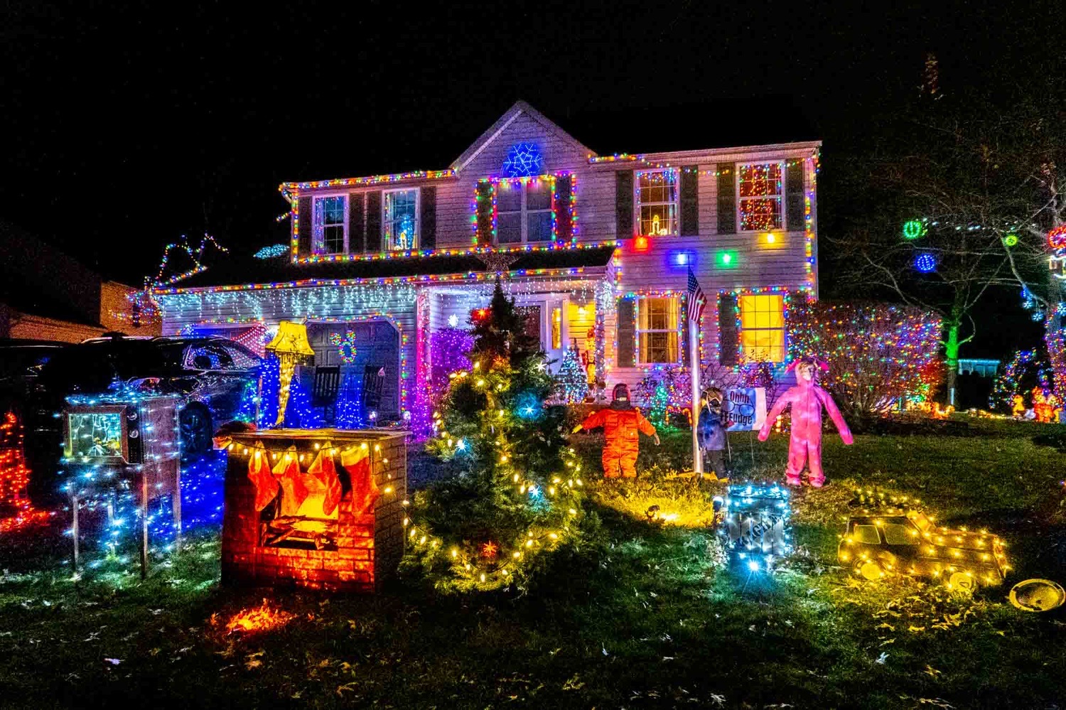 Christmas Corner, Christmas lights in Doylestown, PA (photo 1)