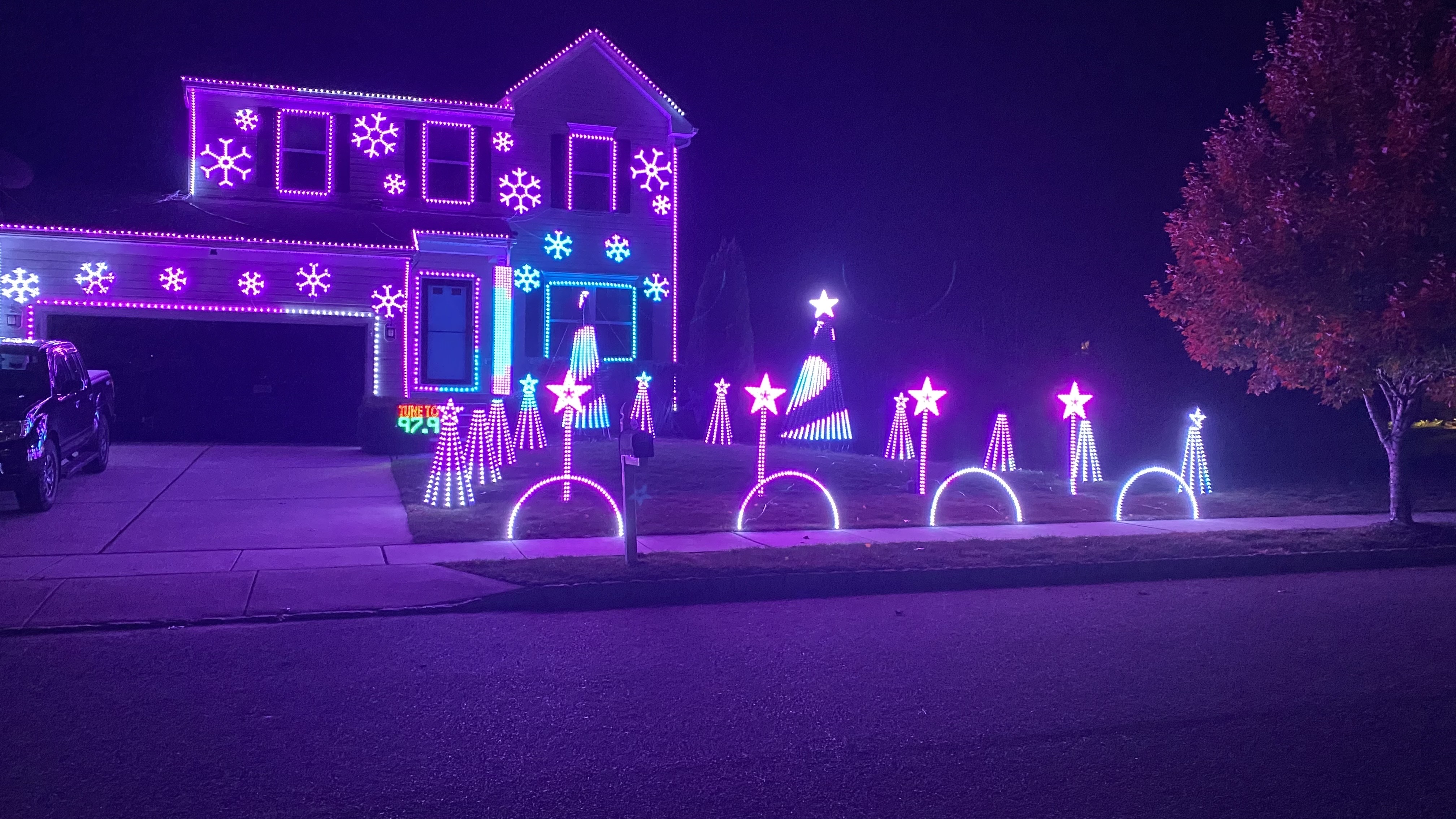 Offshore Illuminations, Christmas lights in Egg Harbor Township, NJ (photo 2)