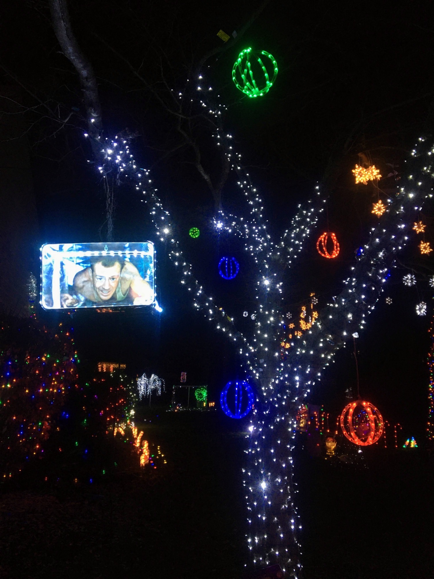 Christmas Corner, Christmas lights in Doylestown, PA (photo 2)