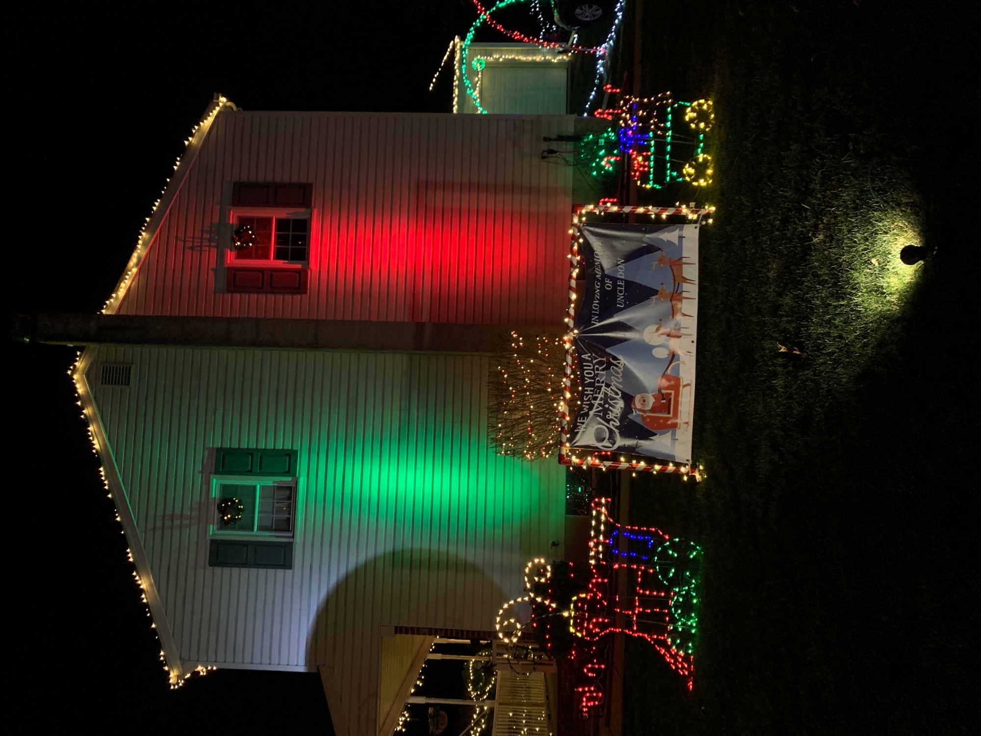 Merry Lights On Pershing Ave, Christmas lights in Hatboro, PA (photo 4)