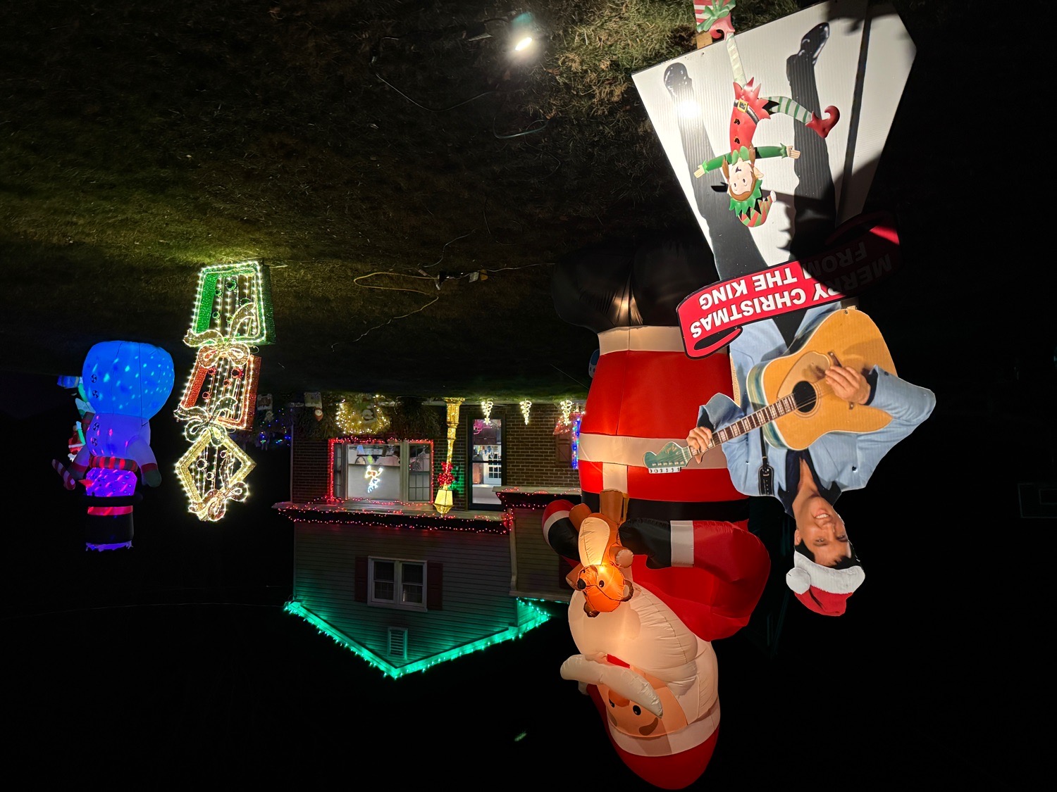 A Very Merry Manorwood Christmas, Christmas lights in West Chester, PA (photo 5)