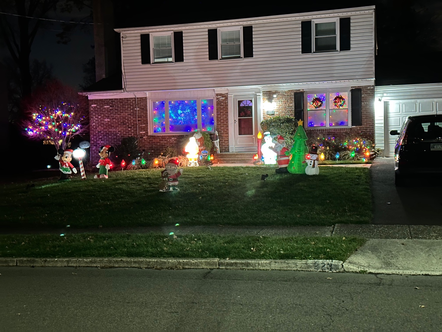 Christmas fun, Christmas lights in Hatboro, PA (photo 2)