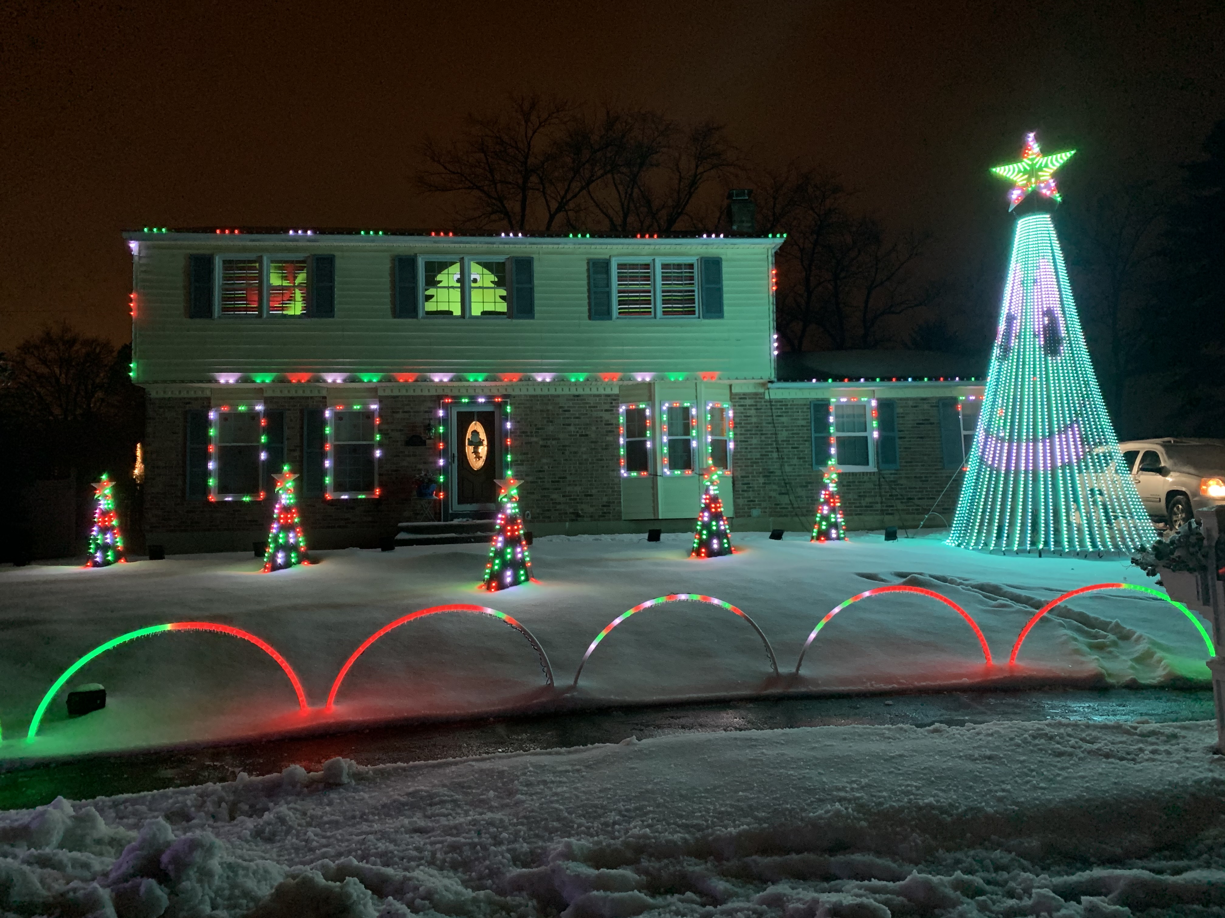 Brower Family lights, Christmas lights in Wilmington, DE (photo 1)