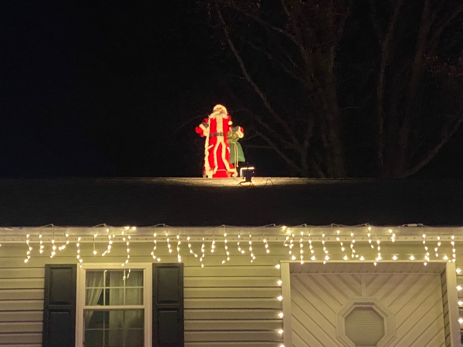 kirch’s christmas, Christmas lights in Aston, PA (photo 4)