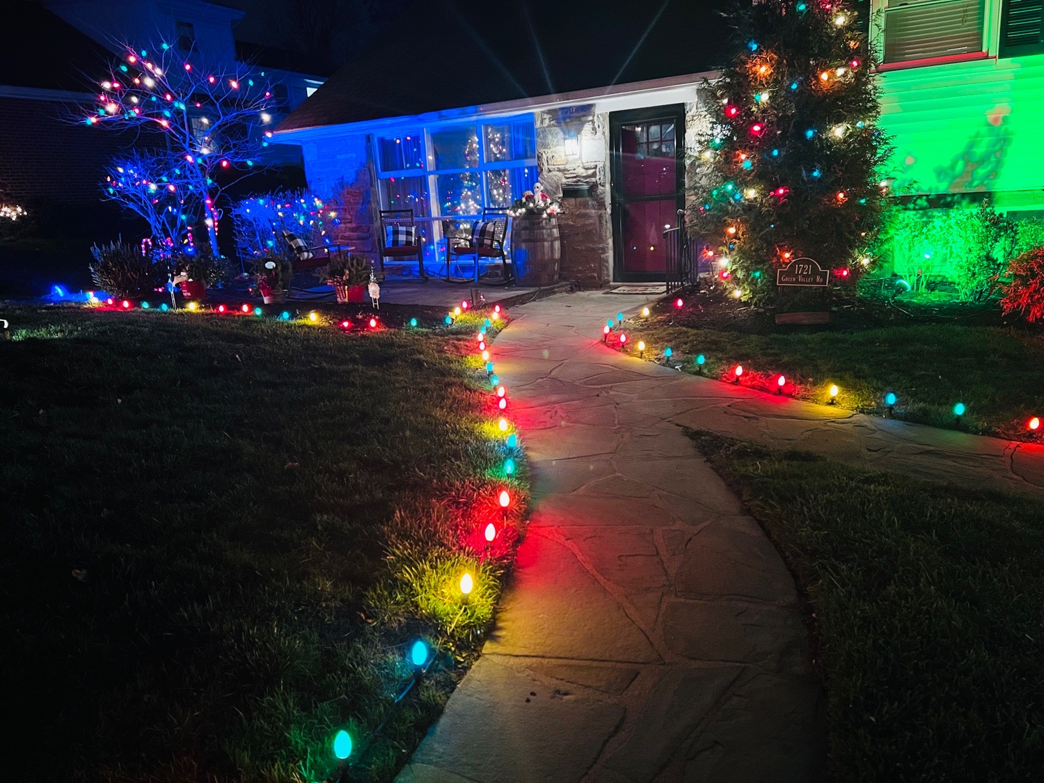 Christmas on Green Valley, Christmas lights in Havertown, PA (photo 3)