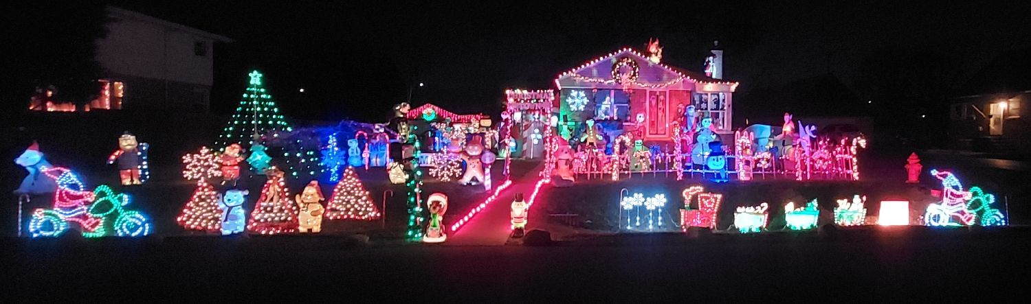 Christmas Town, Christmas lights in Justice, IL (photo 3)