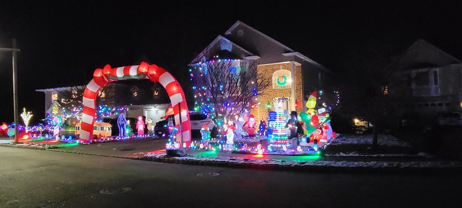 It's Not Clark, It's Clegg!, Christmas lights in Butler, NJ (photo 3)