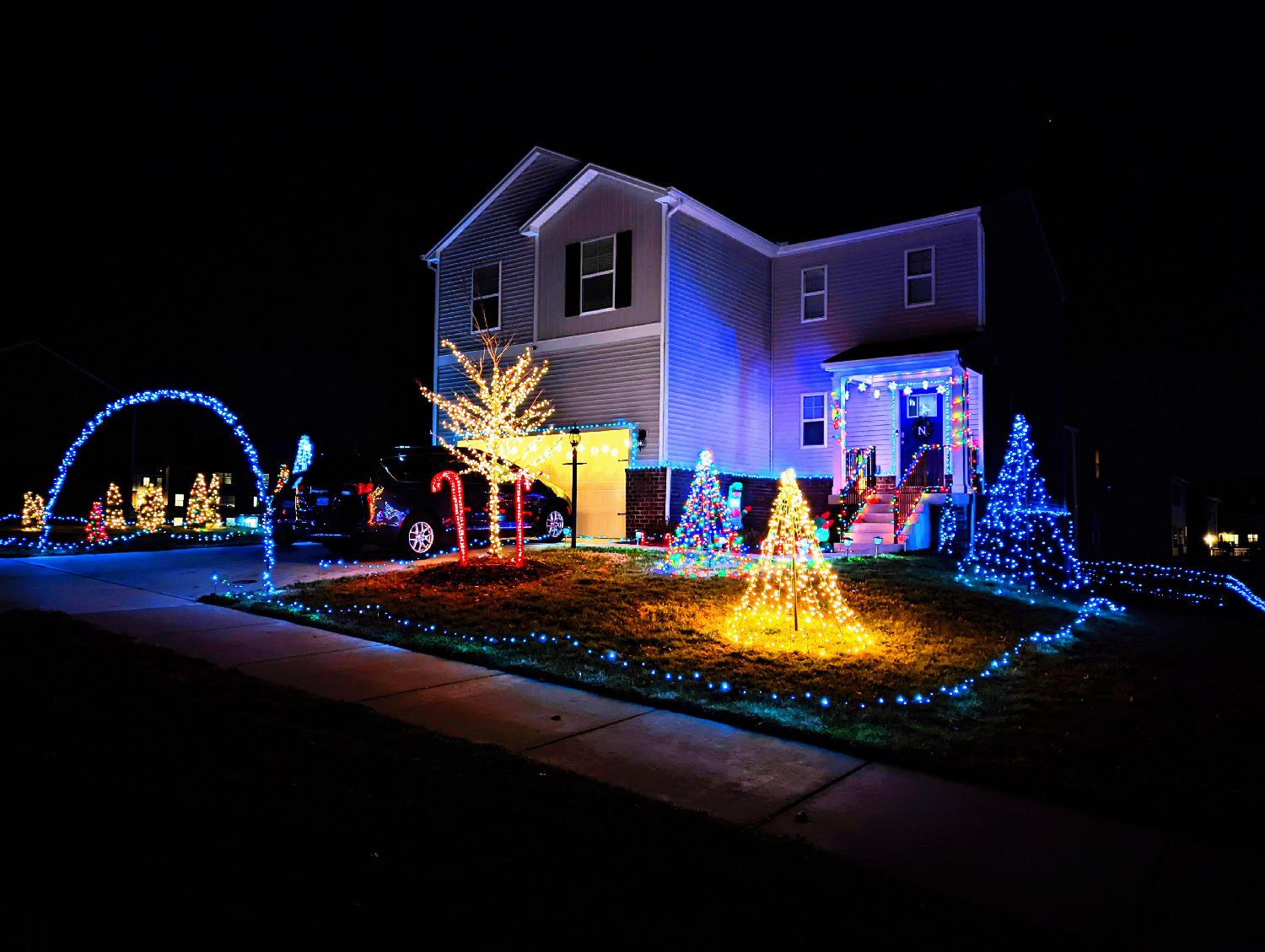 Lighting the way for Christmas!, Christmas lights in Quinton, VA (photo 5)