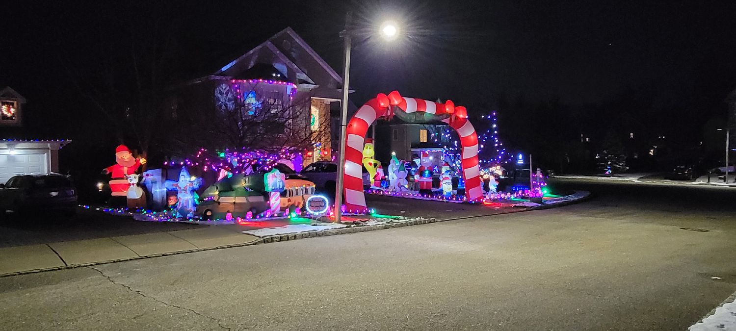 It's Not Clark, It's Clegg!, Christmas lights in Butler, NJ (photo 2)