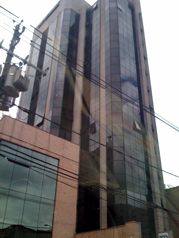 Admiral Offices — Fachada Principal