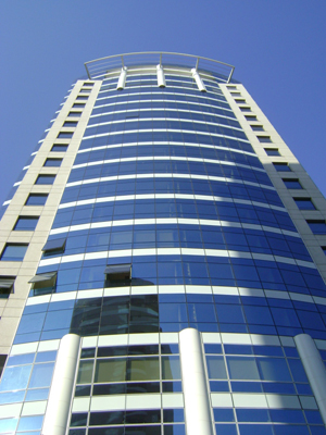 Advanced Tower — Fachada Principal