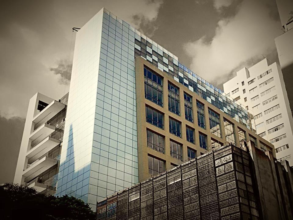 Bela Cintra Corporate — Fachada Principal