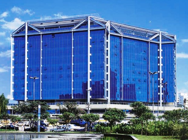 CEA - Centro Empresarial do Aço — Fachada Principal