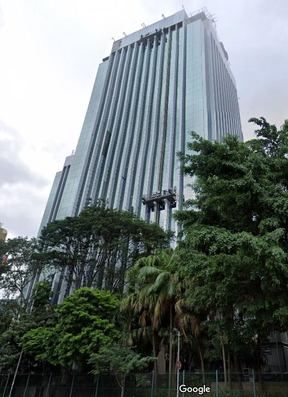 (CEMG) Centro Empresarial Mario Garnero - Torre Norte — Fachada Principal