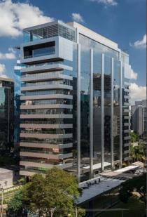 Central Vila Olímpia — Fachada Principal
