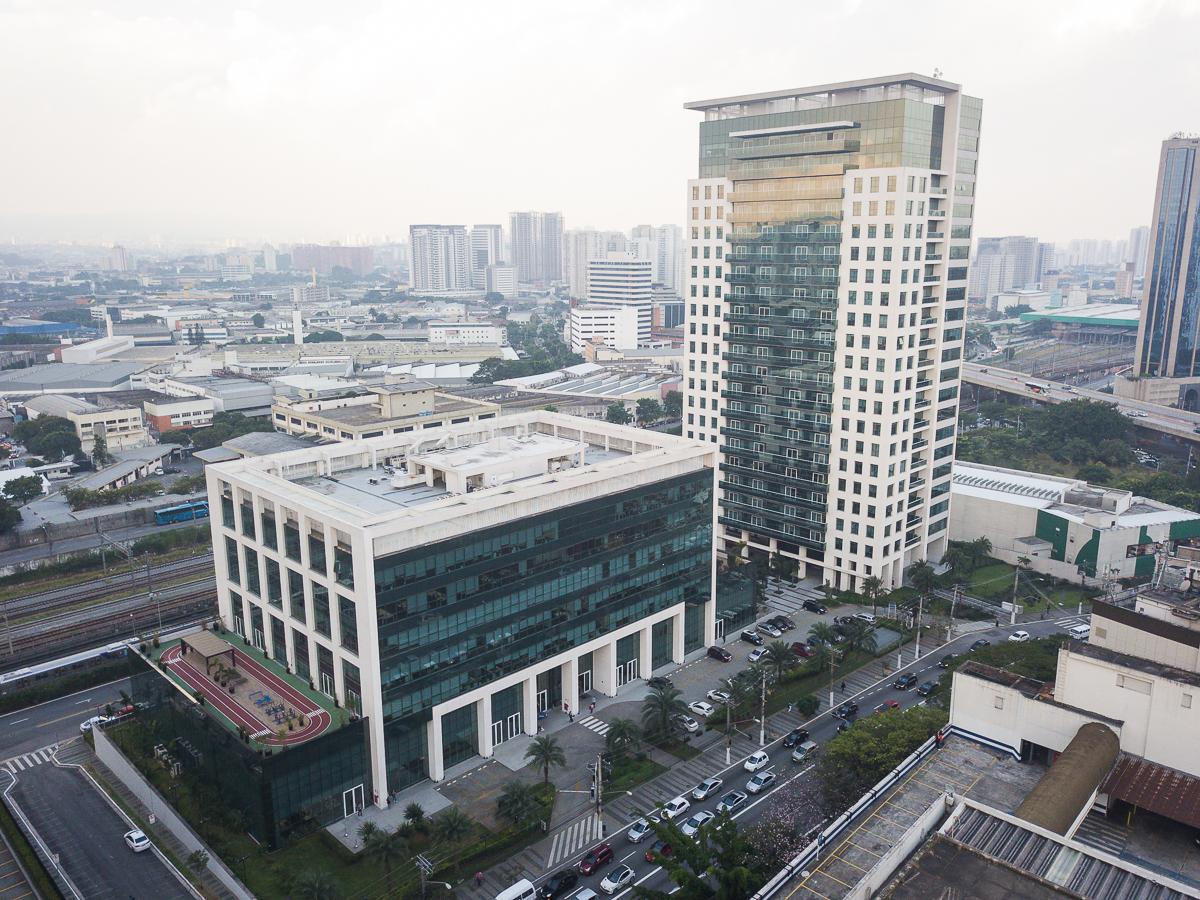 CGD Corporate Towers I e II — Fachada Principal