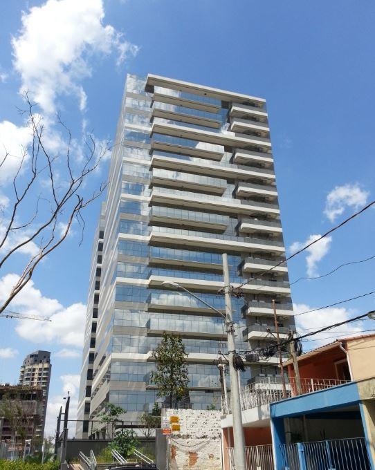 Claro Corporate I — Fachada Principal