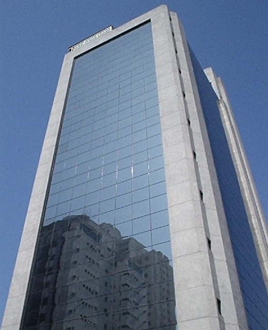 Fernando de Albuquerque — Fachada Principal