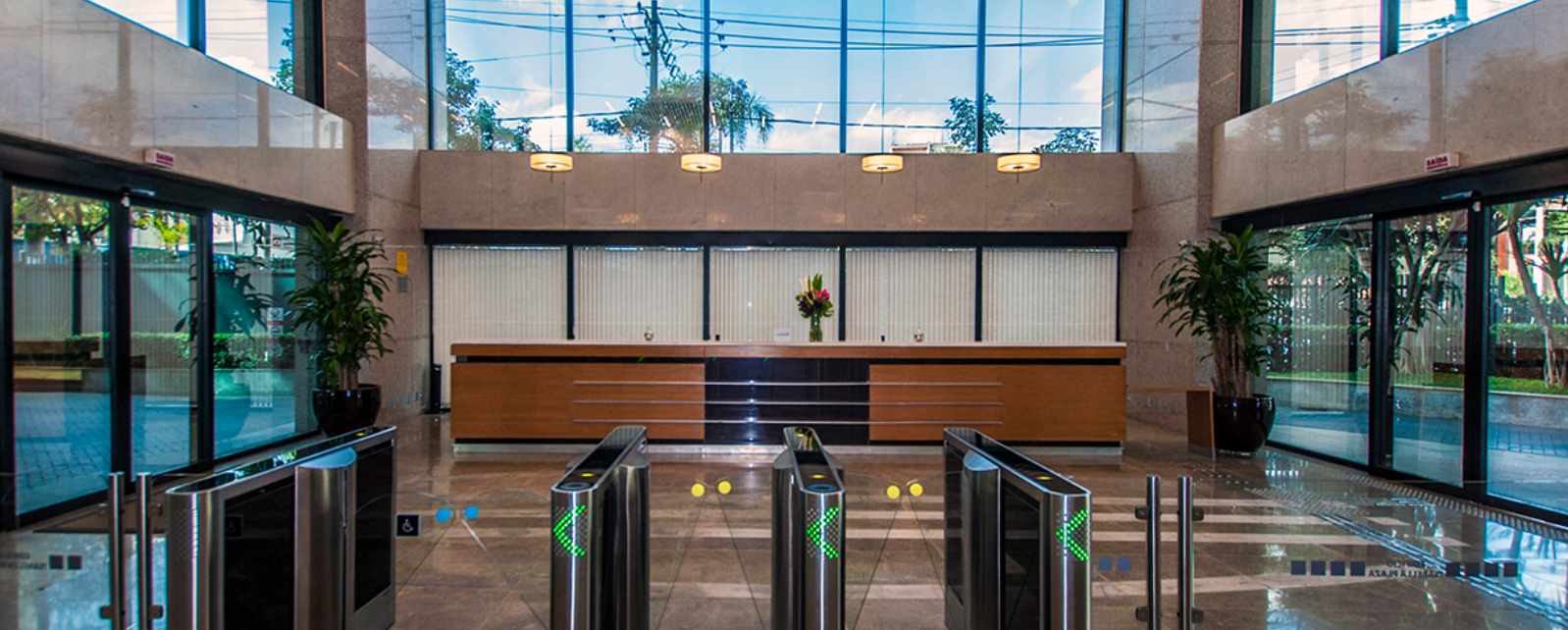 Isabella Plaza — Galeria Foto 4