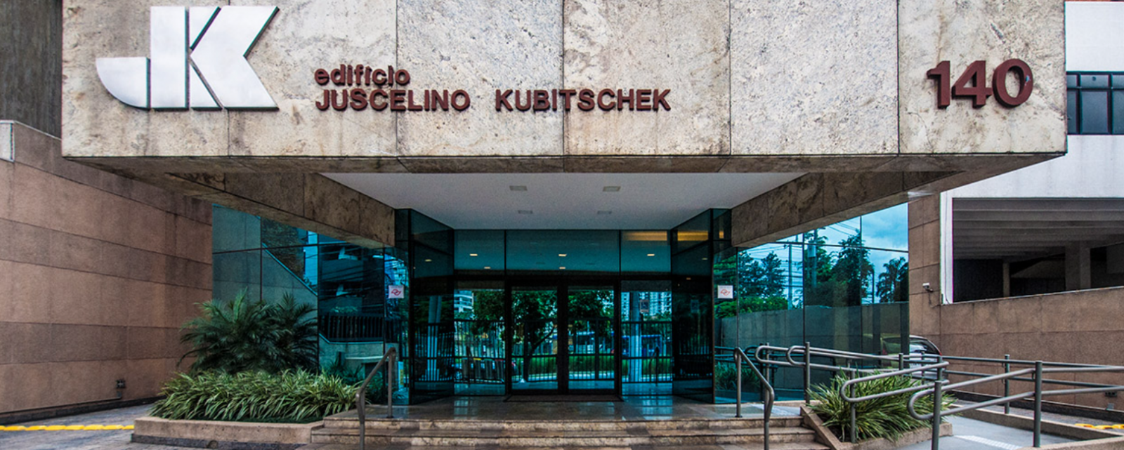 Juscelino Kubitschek 140 — Galeria Foto 4